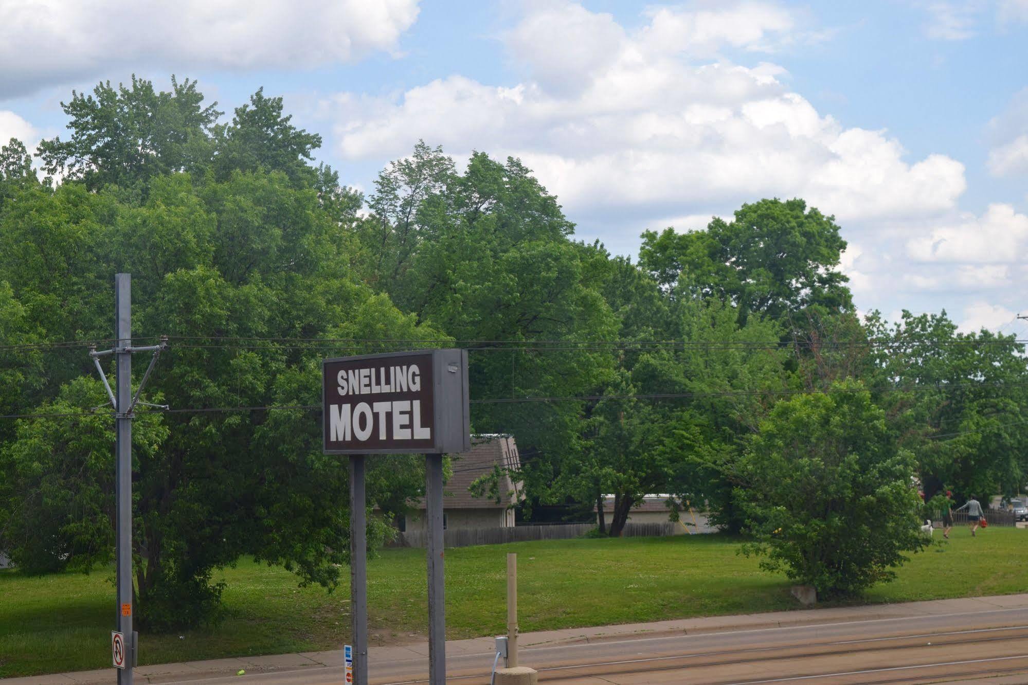 斯内林汽车旅馆 Mendota 外观 照片